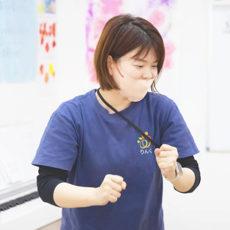 児童指導員・清水彩香